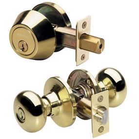 Master Lock BCCO0603 Biscuit Knob Entry Door Lock with Single Cylinder Deadbolt Combo Pack, KW1 Keyway, Single Cylinder, Carded, Polished Brass