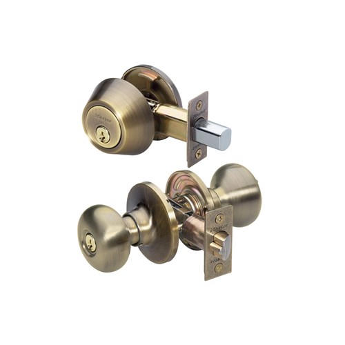 Master Lock BCC0605KA4W Biscuit Style Knob Entry Door Lock with Single Cylinder Deadbolt, Antique Brass